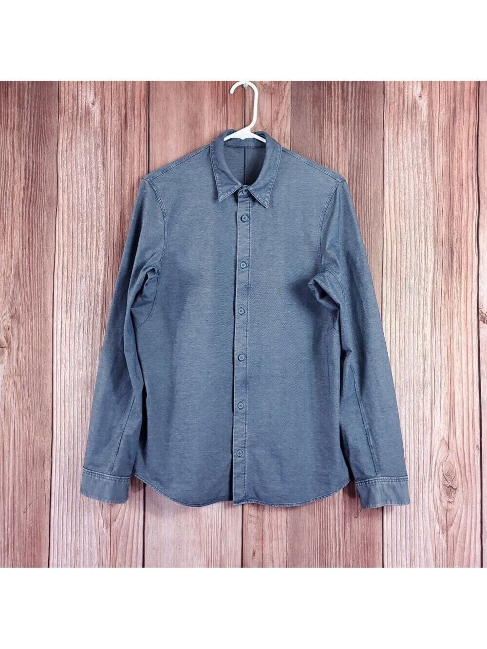 *READ* Lululemon Commission Long Sleeve Shirt Mens Size Small Button Up Blue